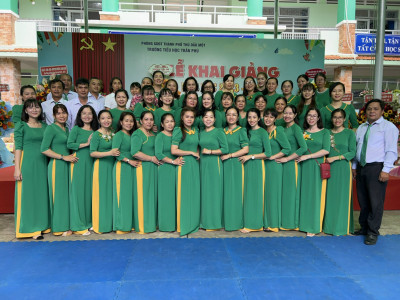 Khai giảng năm học  2023 - 2024