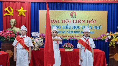 Đại Hội Liên Đội nhiệm kì năm học 2023 - 2024