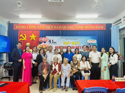 Họp mặt kỷ niệm 41 năm ngày nhà giáo Việt Nam 20/11/1982 - 20/11/2023