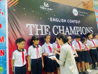 ENGLISH CONTEST THE CHAMPIONS