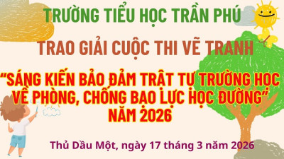 trao giải thi vẽ tranh