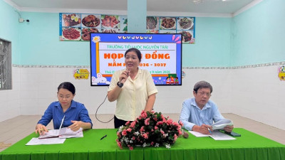 HỌP HỘI ĐỒNG SƯ PHẠM ĐẦU NĂM HỌC 2026 – 2027